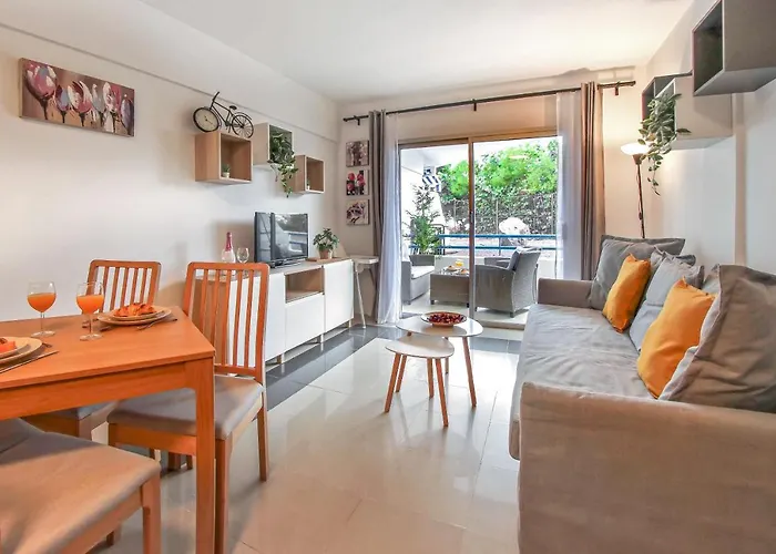 Beachfront Lovely Paraiso Del Sur A106