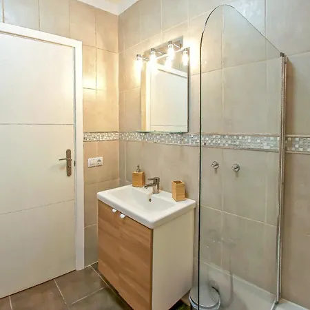 Beachfront Lovely Paraiso Del Sur A106